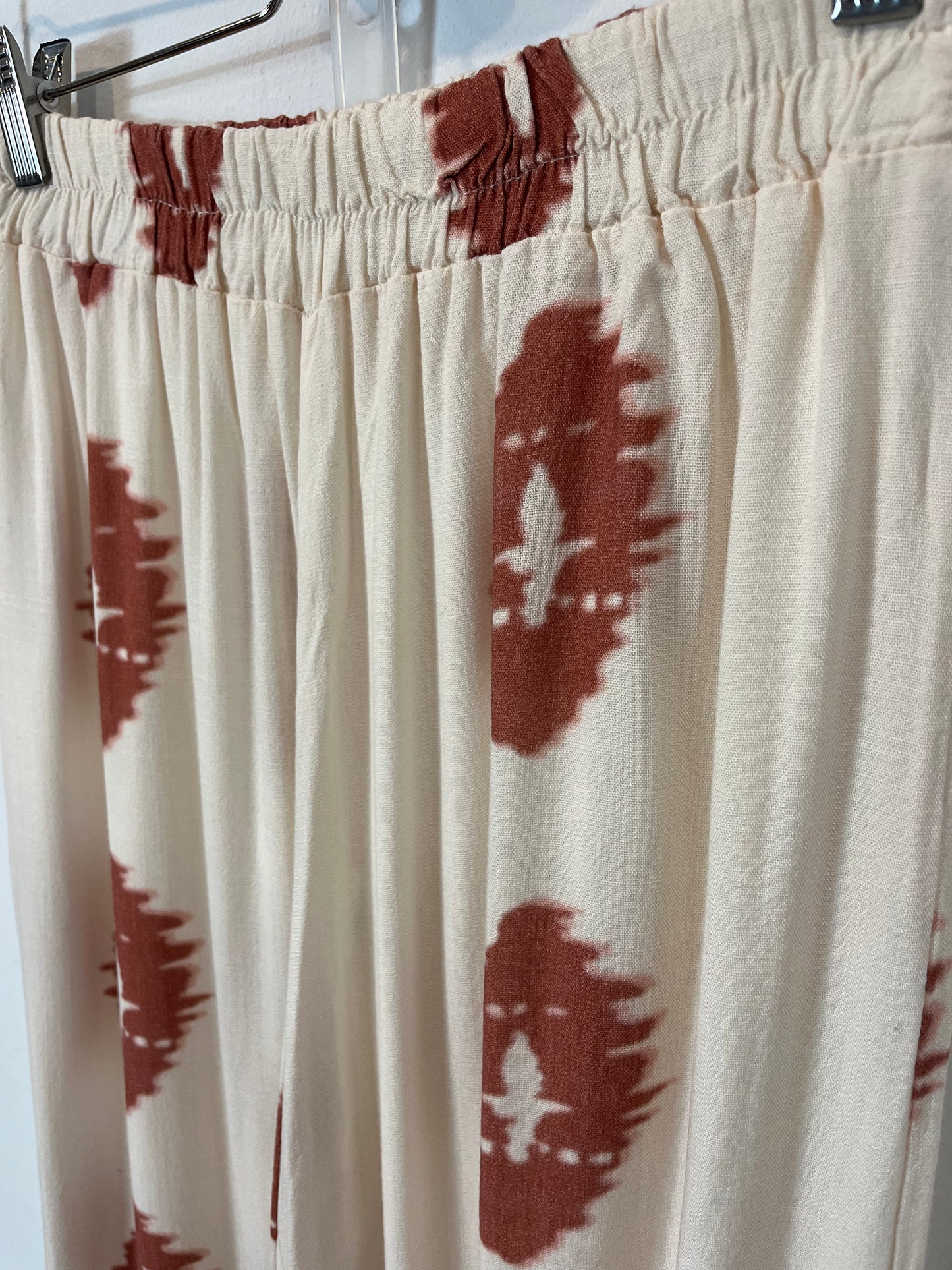 OTRAS. Total look top pantalón. T. S/M