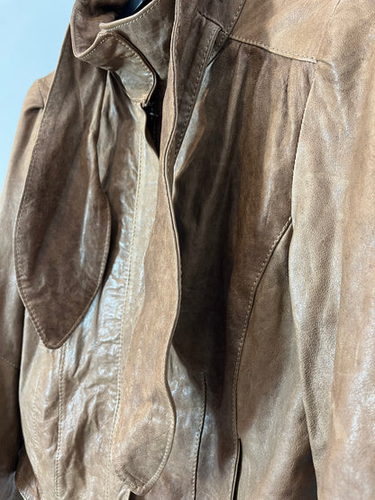 IMPERIAL. Chaqueta piel marrón detalle lazada. T L (M)