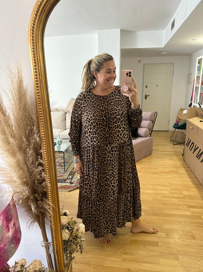 H&M. Vestido animal print T.3xl