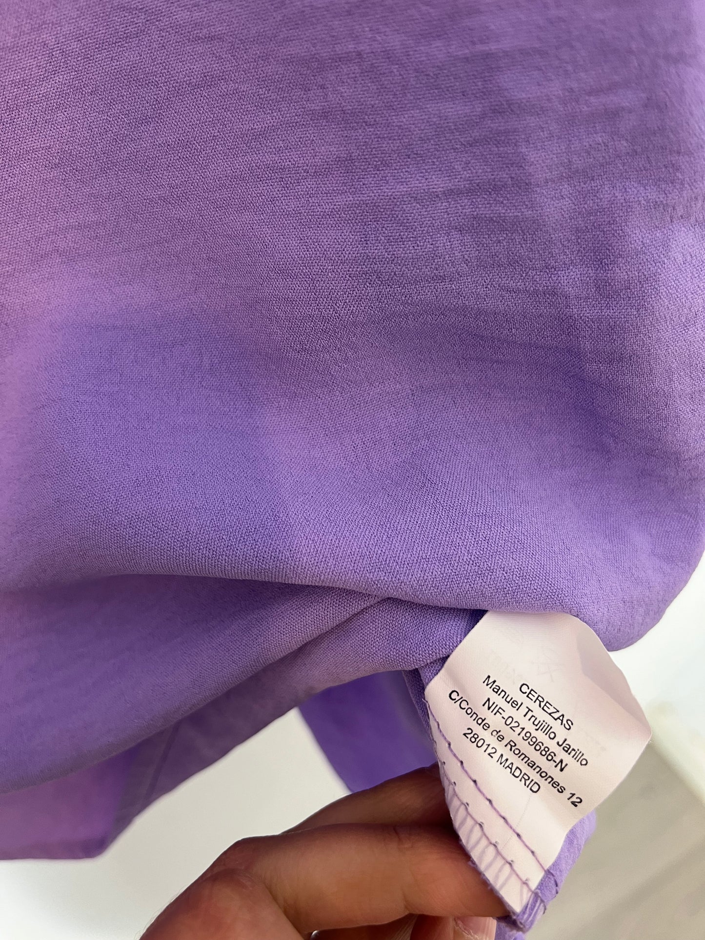 CEREZAS. Top morado fluido. T XL