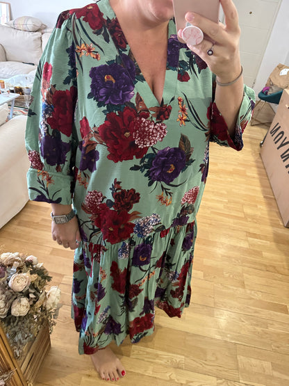 H&M. Vestido verde flores T.xxl