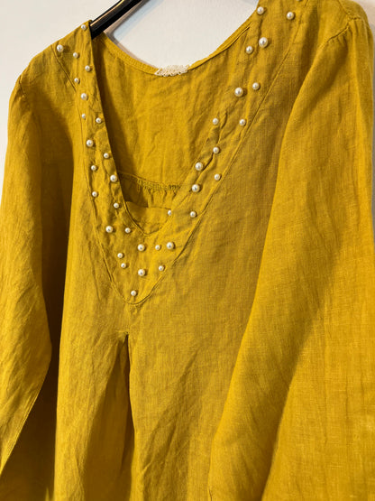OTHER. Mustard linen blouse with neckline detail. TL
