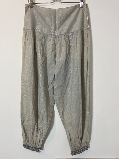 MONTEPICAZA. Pantalón fluido abalorios cintura. T L