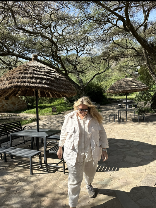 H&M. chaleco beige sahariano T.xxl