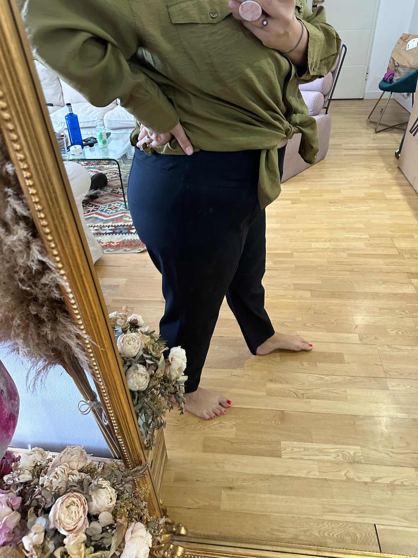 ALFANI. Pantalón negro elástico T.24w(56)