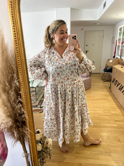 OTRAS. Vestido blanco flores rosas TU(3xl)