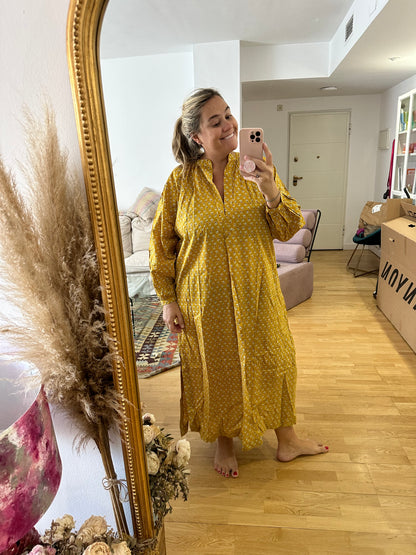 OTRAS. Vestido camisero mostaza flores T.u(3xl)