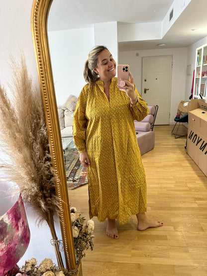 OTRAS. Vestido camisero mostaza flores T.u(3xl)