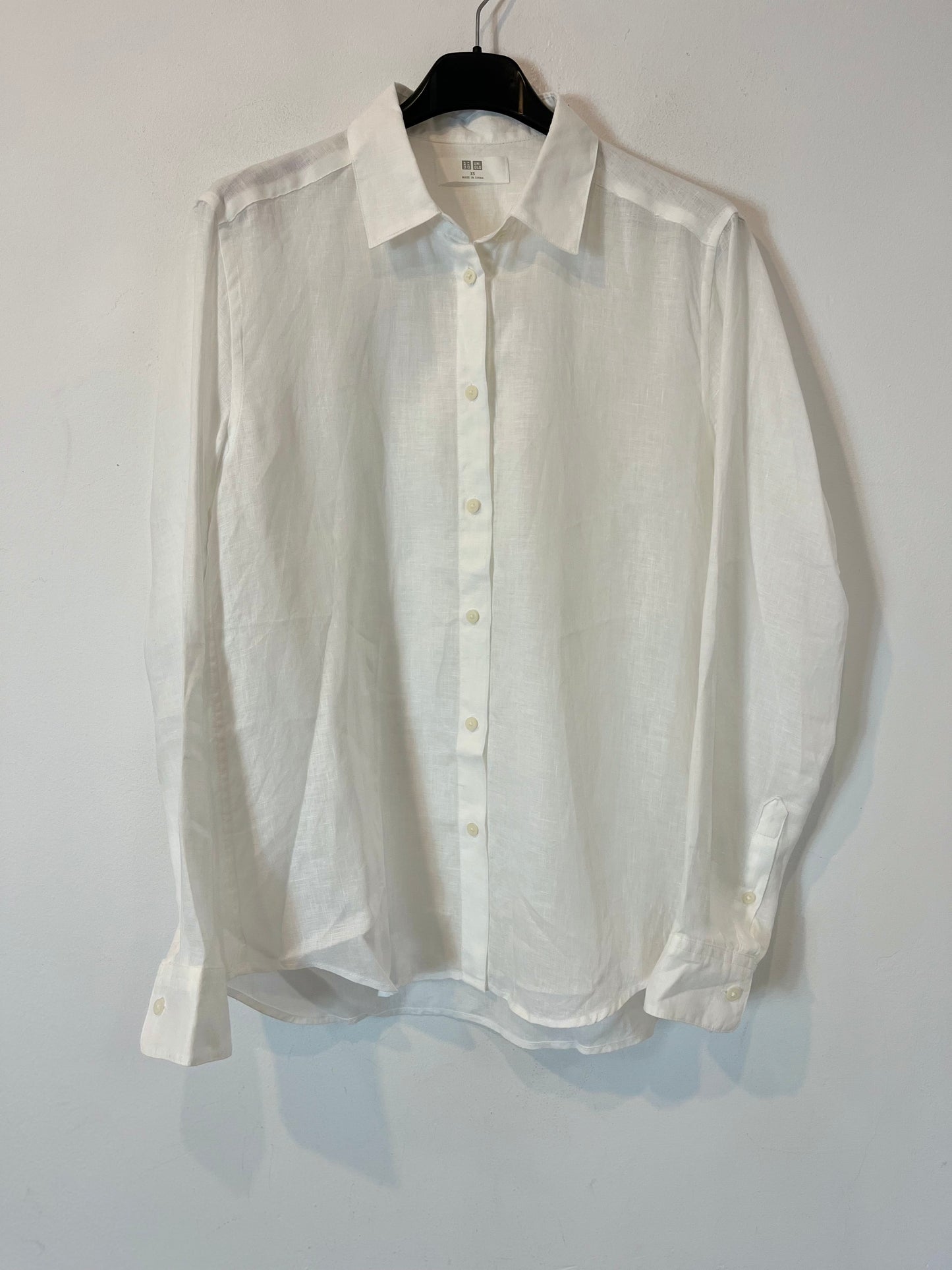 UNIQLO. Camisa blanca lino. T XS