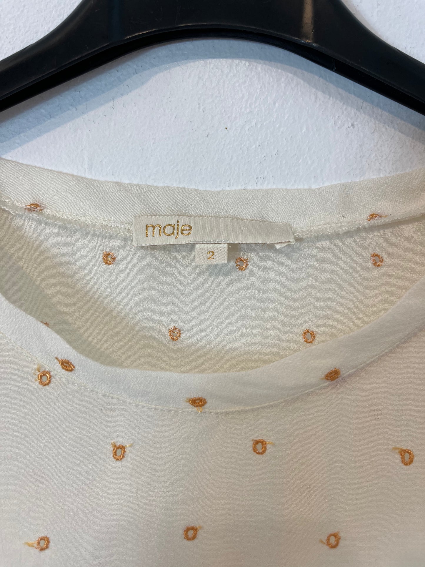 MAJE. Blusa círculos bordados. T M