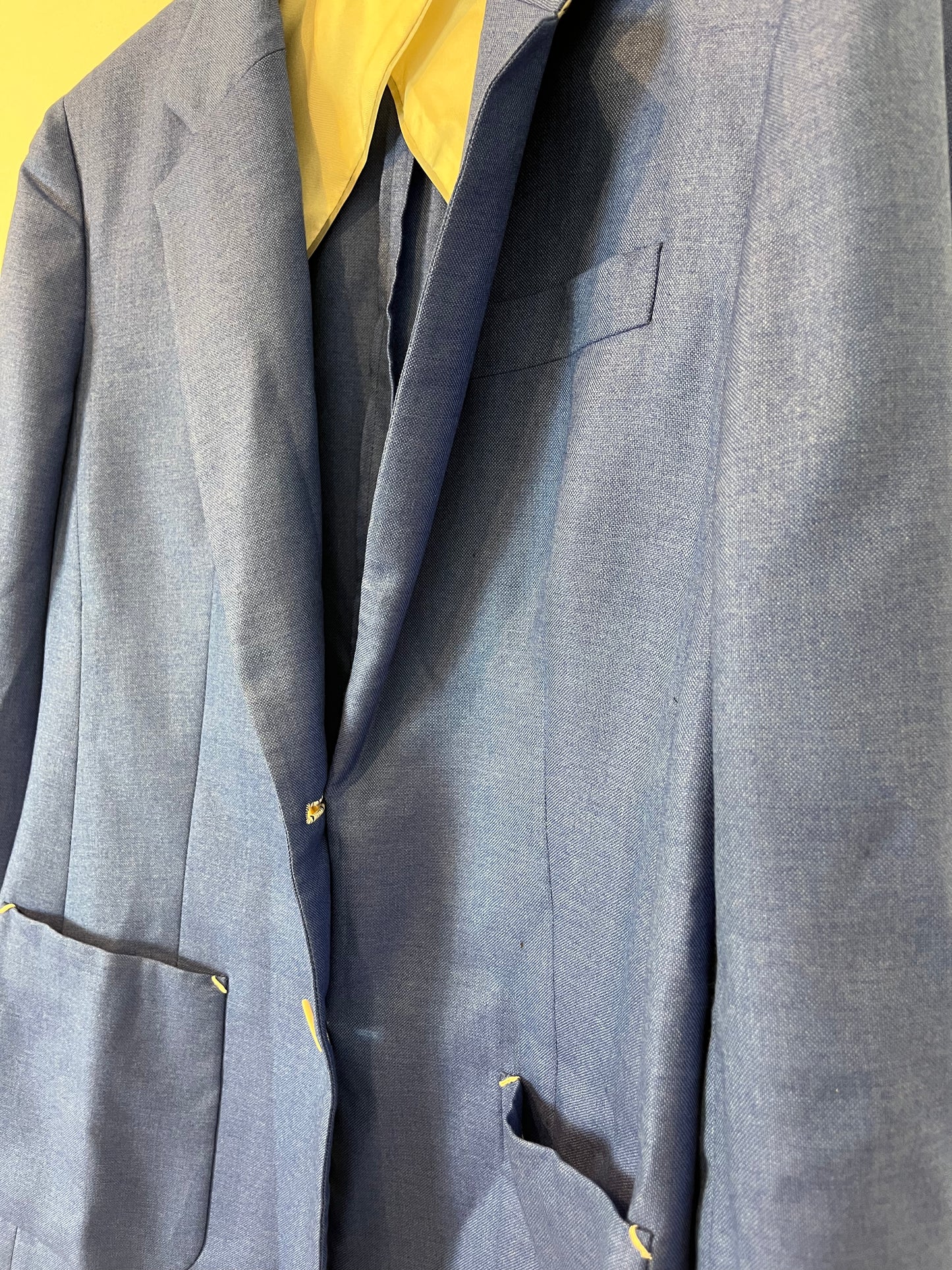 KITON. Blue cashmere and silk blazer. Size 42 (M)