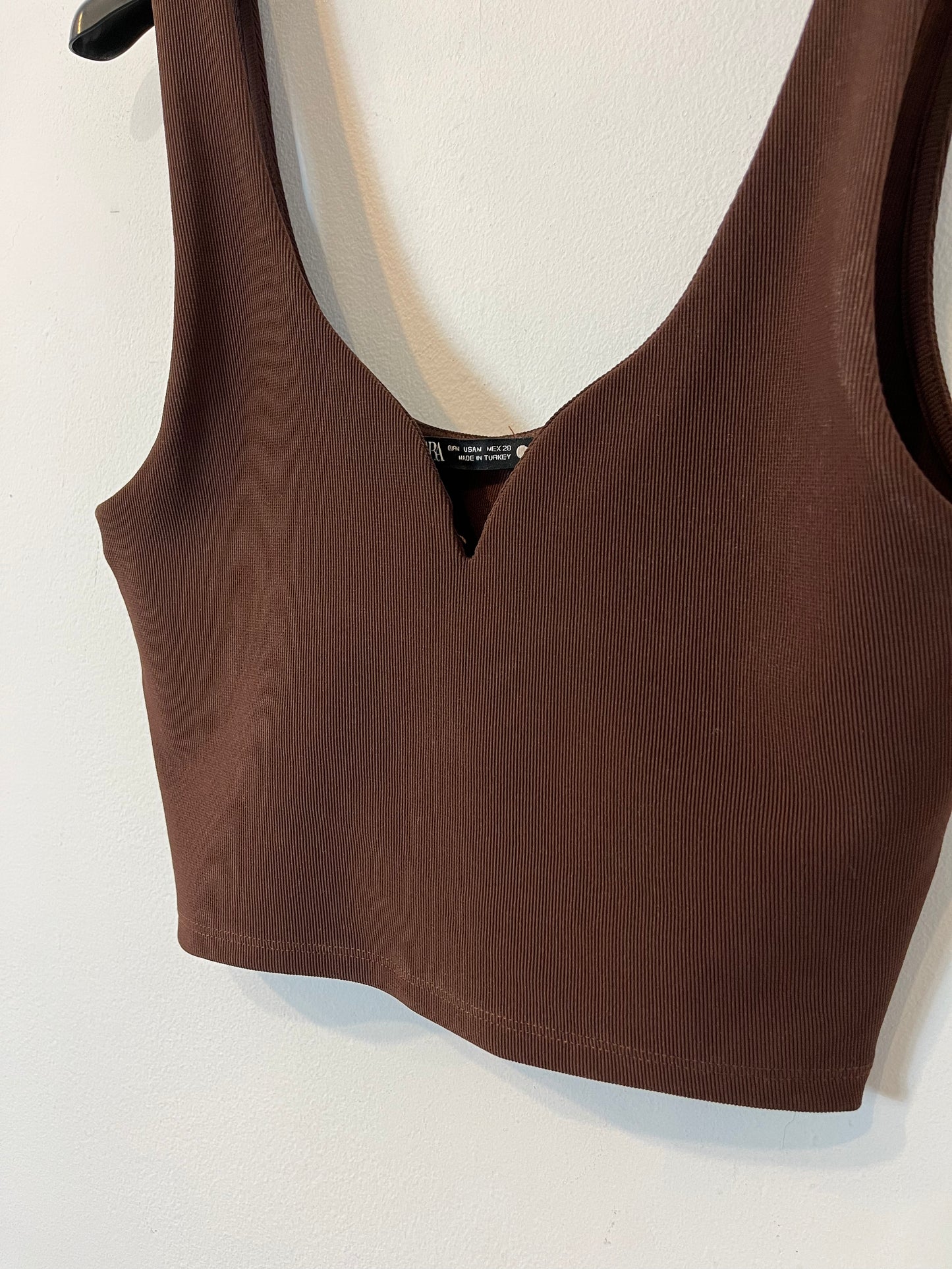 ZARA. Brown stretch top. TM