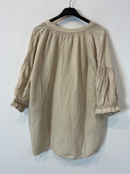 ZARA. Beige voluminous blouse with linen. TM