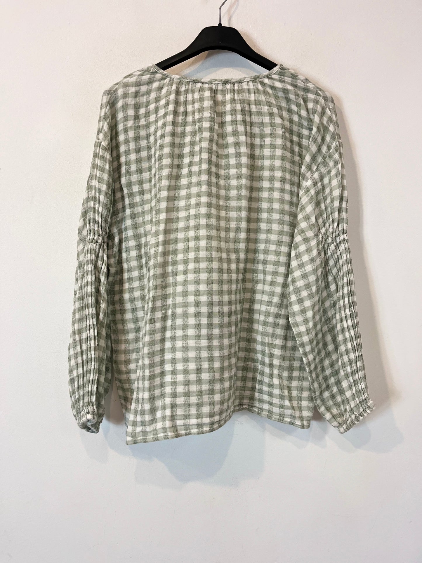 ZARA. Checkered cotton blouse. TS