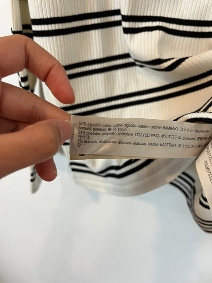 MASSIMO DUTTI. Top canalé rayas detalle hombro. T S