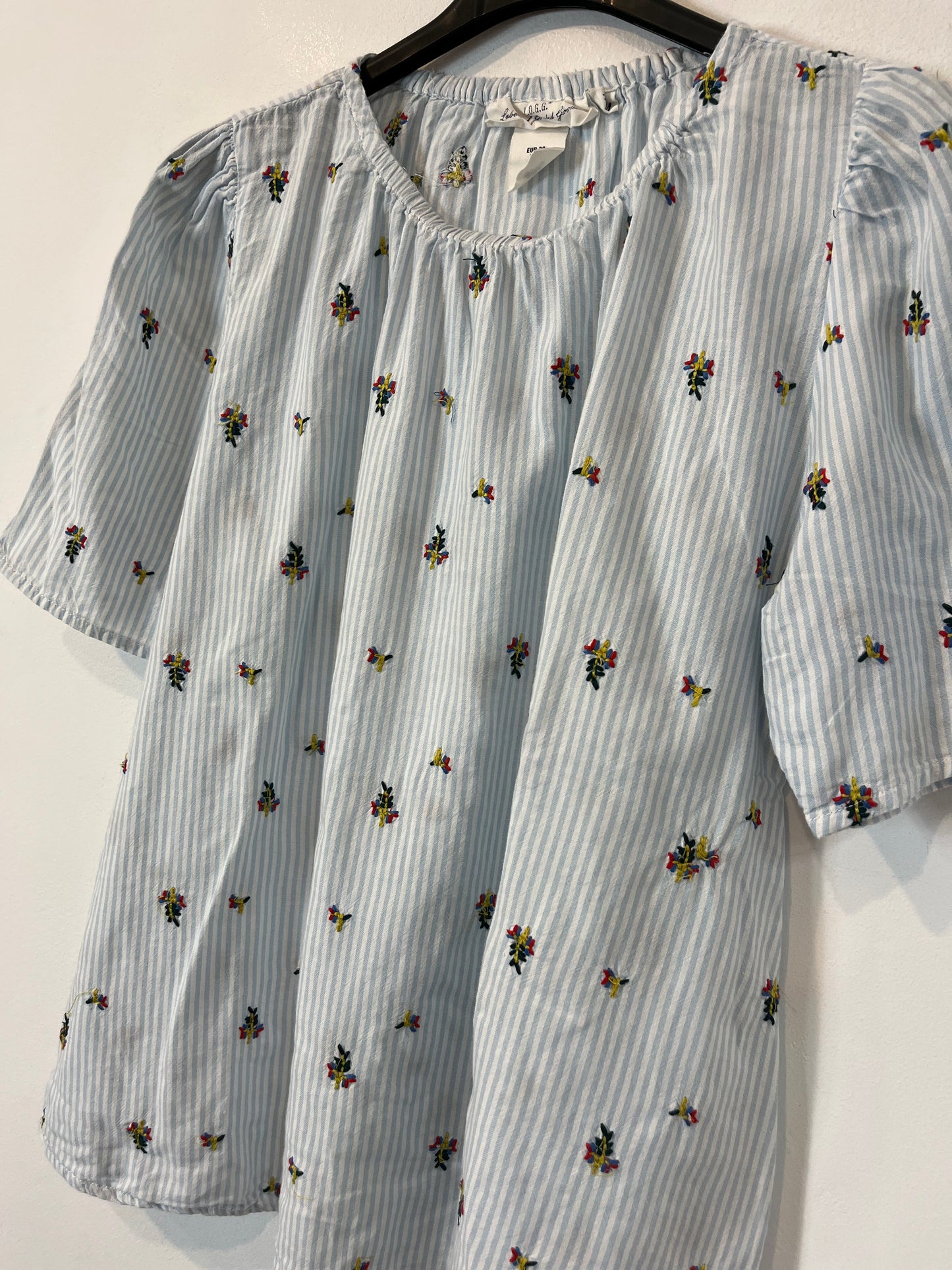 H&amp;M. Embroidered striped blouse. TS