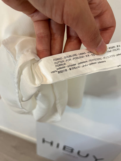 ZARA. Flowing white short dress. TS