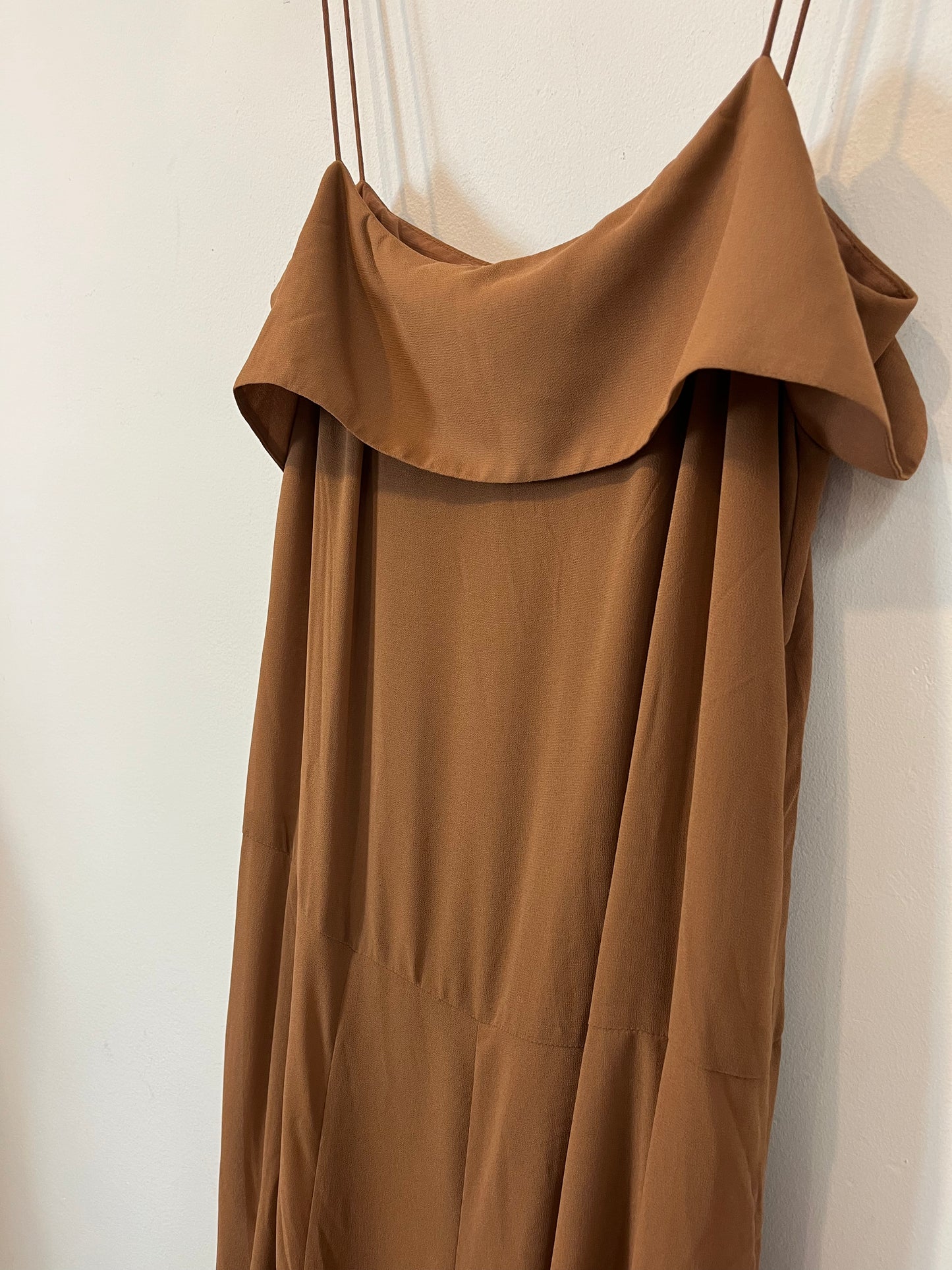 H&amp;M. Flowy midi dress. TM