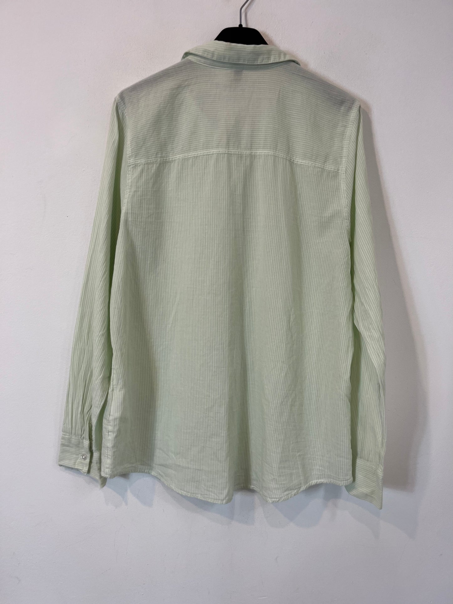 H&amp;M. Light green striped shirt. TS/M