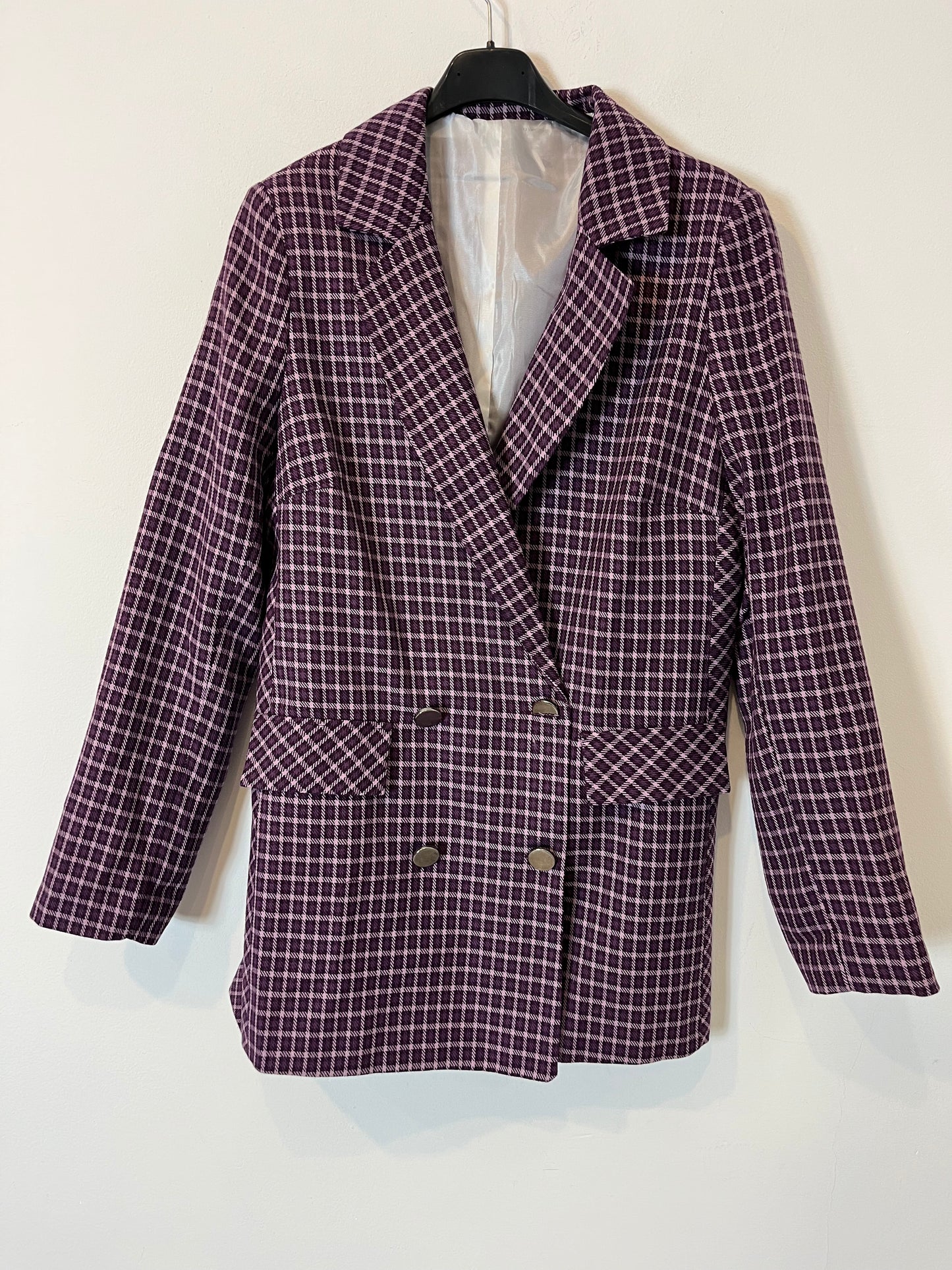 OTRAS. Blazer cruzada cuadros tonos moradas. T S/M