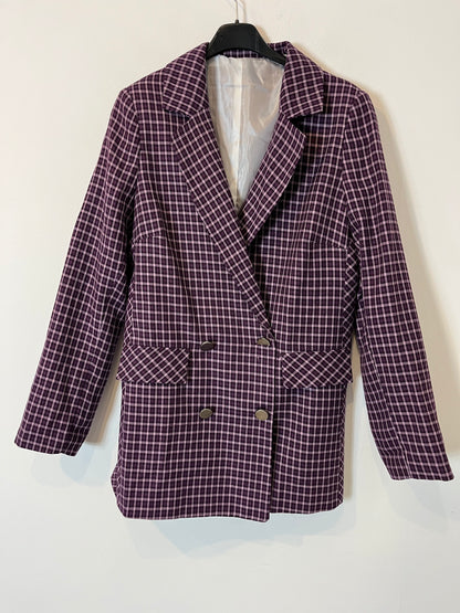 OTRAS. Blazer cruzada cuadros tonos moradas. T S/M