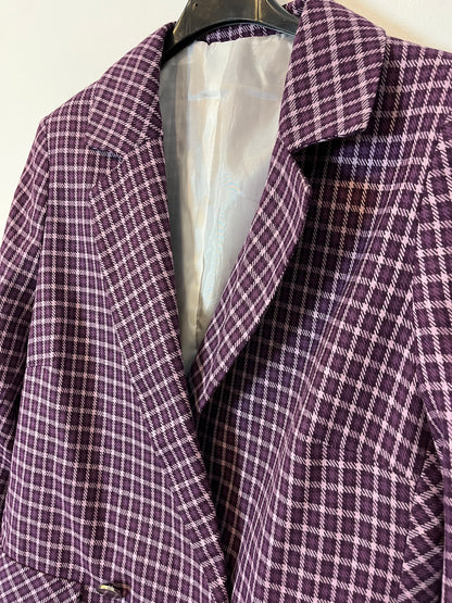 OTRAS. Blazer cruzada cuadros tonos moradas. T S/M