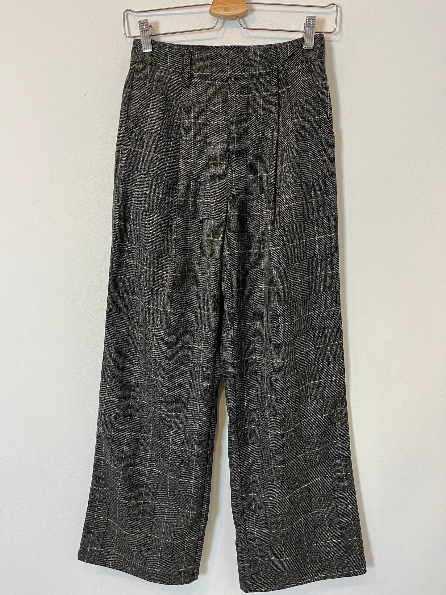 OTRAS. Pantalón pinzas cuadros gris. T XS/S