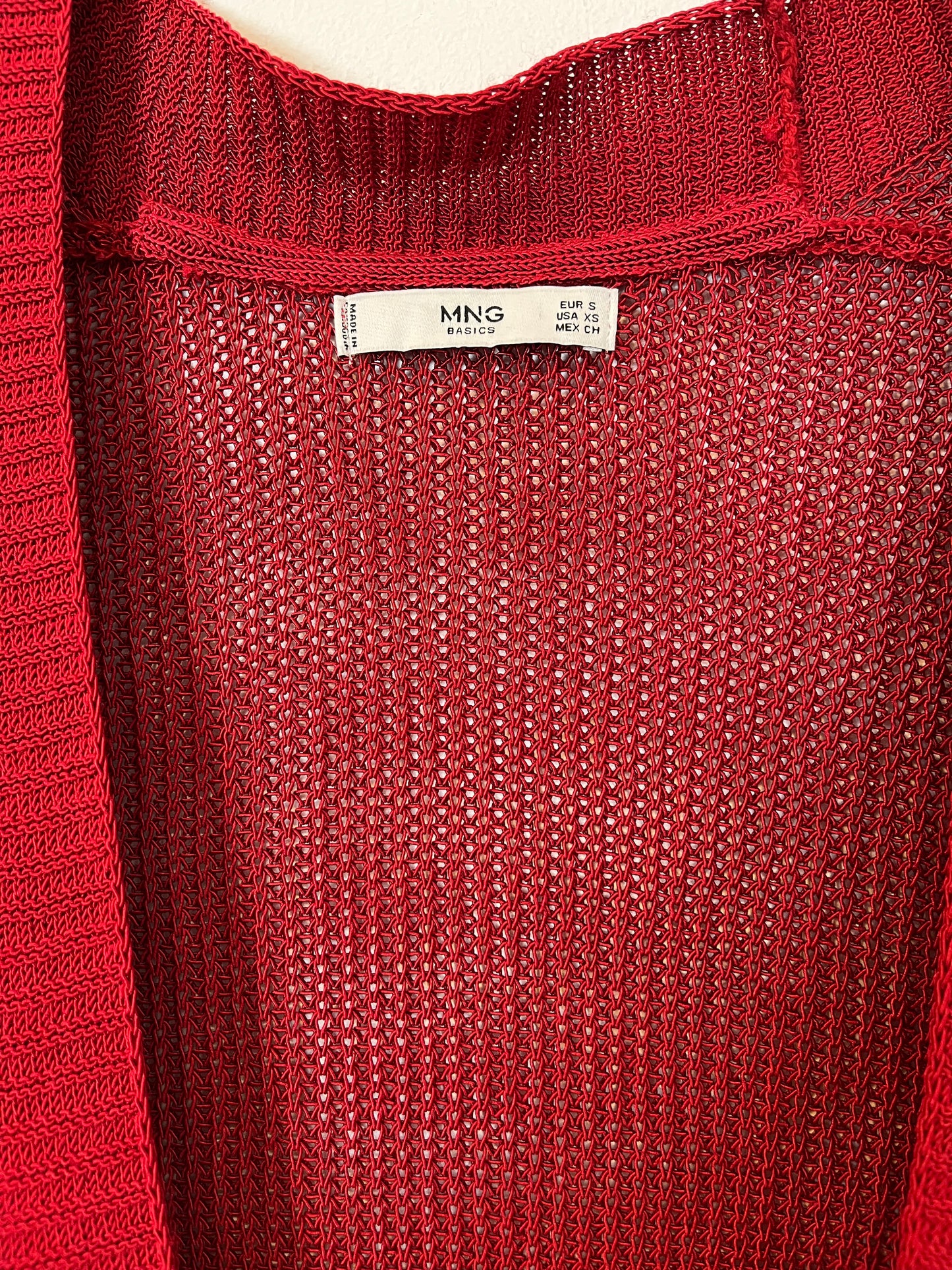 MANGO. Chaqueta hilo fluida color vino. T S