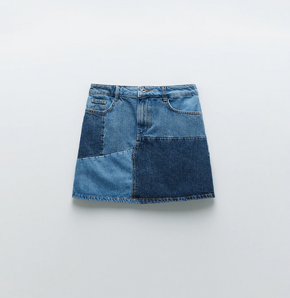 ZARA. Minifalda vaquera corta