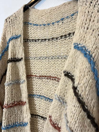 OTRAS. Cárdigan beige rayas colores con lana. T M/L