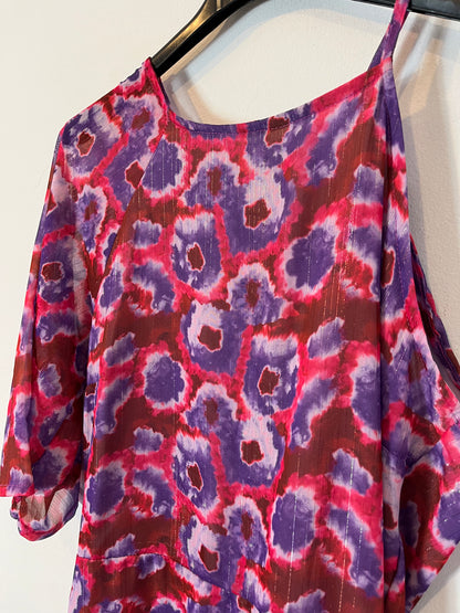 OTRAS. Vestido midi estampado asimétrico. T M