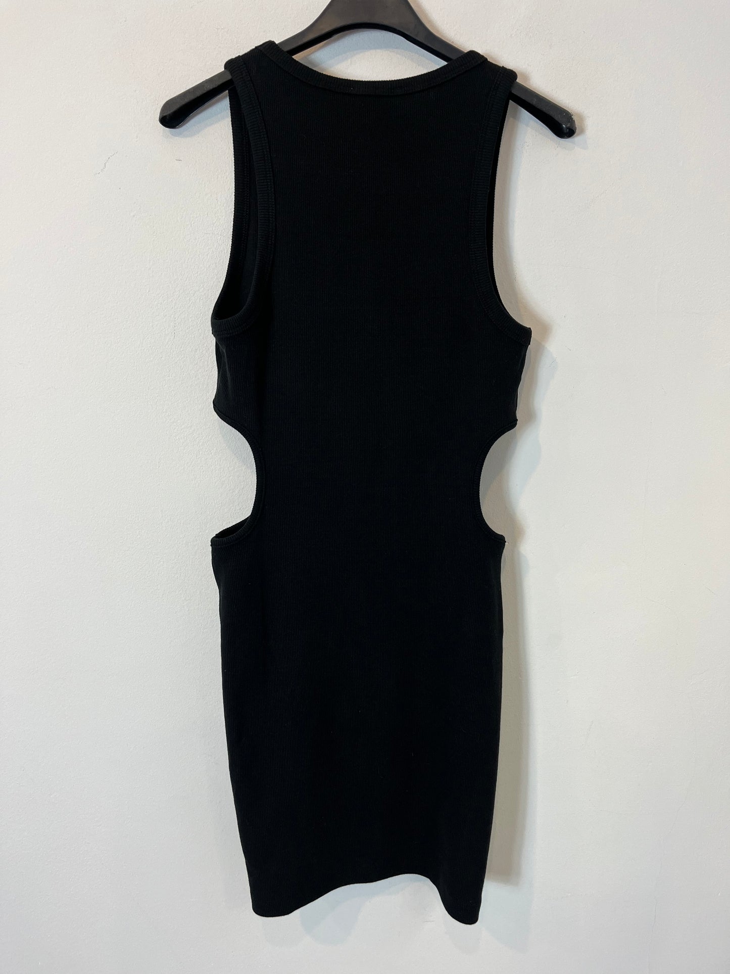 ZARA. Vestido corto entallado aberturas. T M