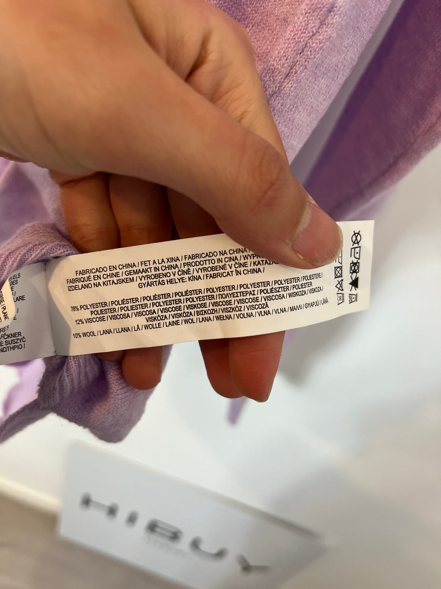 PRIMARK. Jersey malva cuello pico. T S