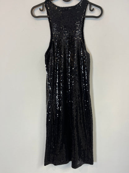 BERSHKA. Vestido corto lentejuelas cuello halter. T M