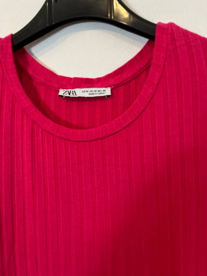 ZARA. Long fuchsia ribbed dress. TM