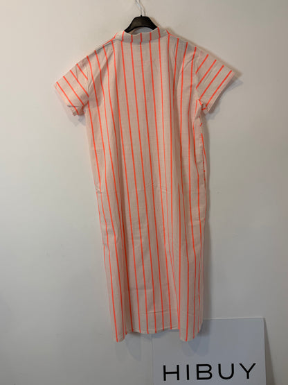 PAN. Vestido largo camisero rayado flúor