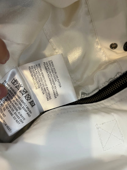 BELSTAFF. Chaqueta blanca bolsillos