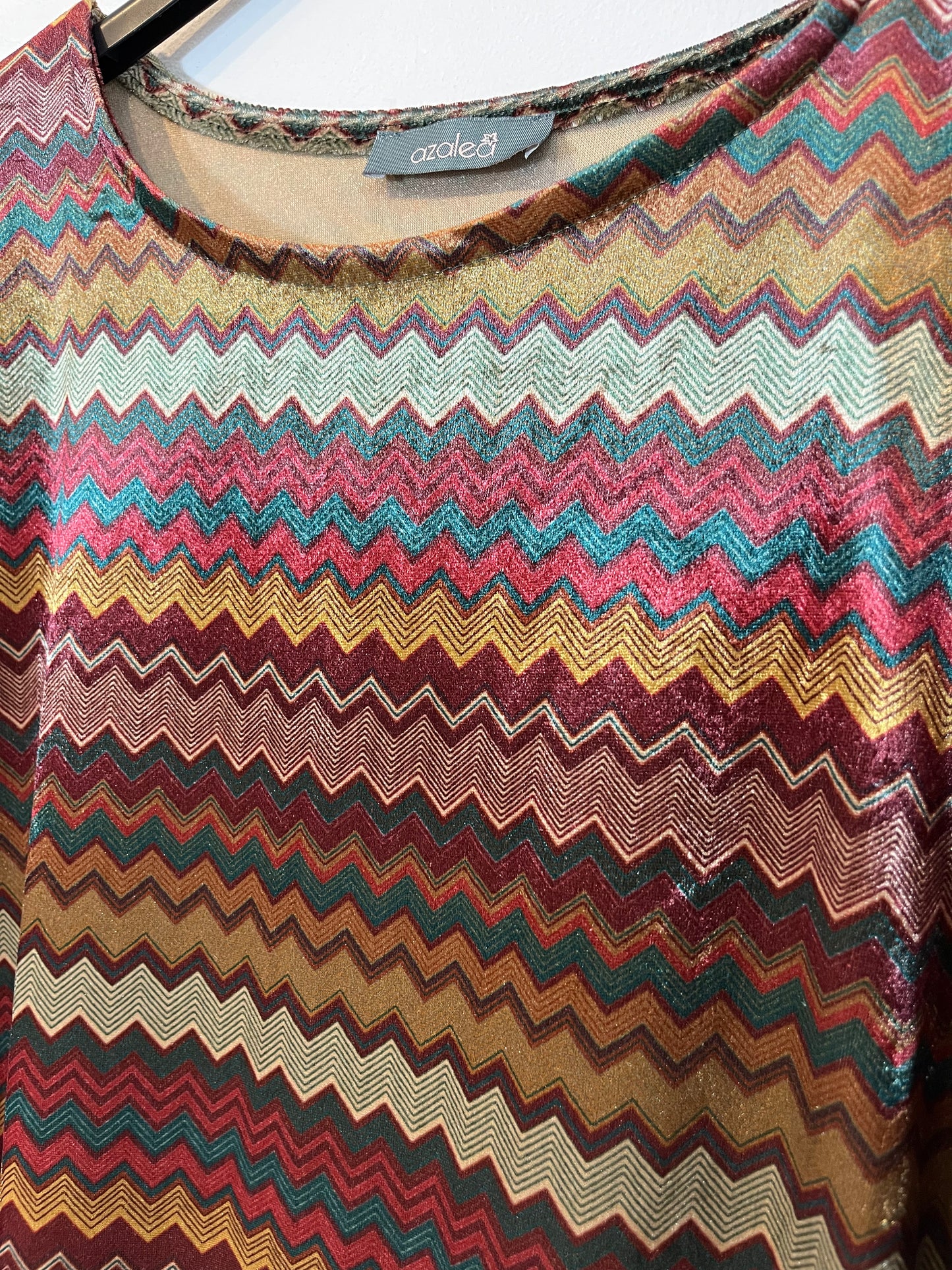 AZALEA. Vestido midi terciopelo zig zag. T S/M