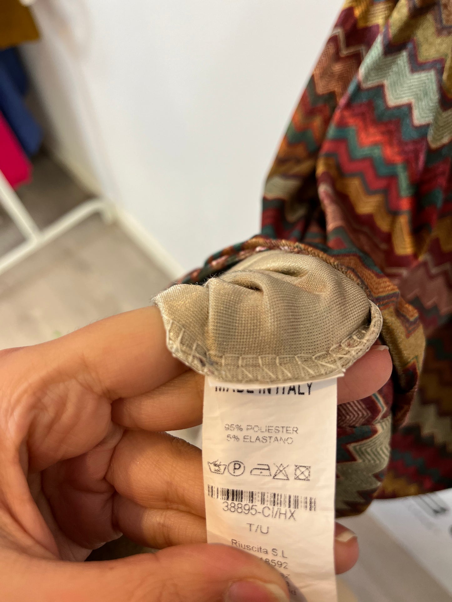 AZALEA. Vestido midi terciopelo zig zag. T S/M