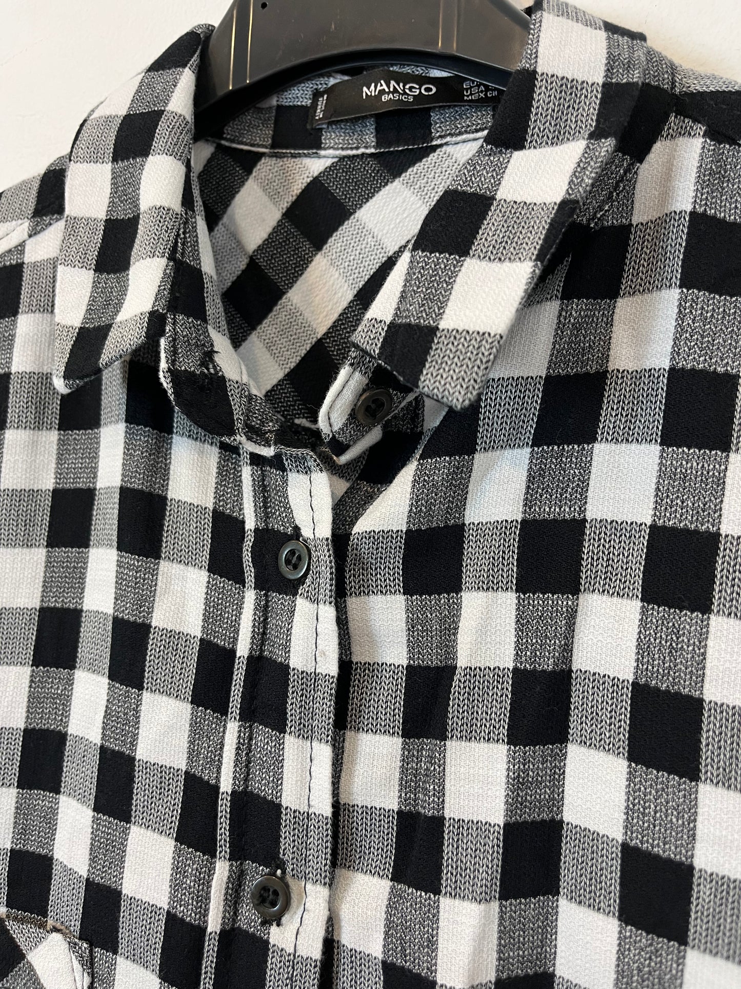 MANGO. Flowy checked shirt. TS