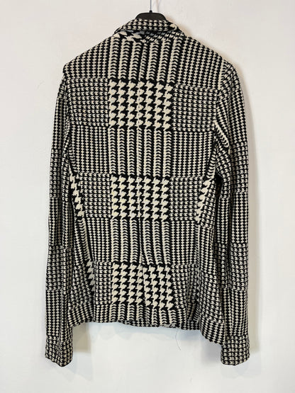 MANGO. Houndstooth blazer. TM