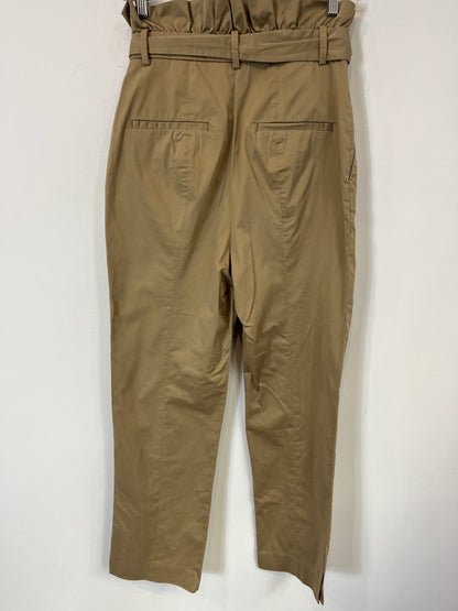 ZARA. Pantalones beige detalle cintura. T XS