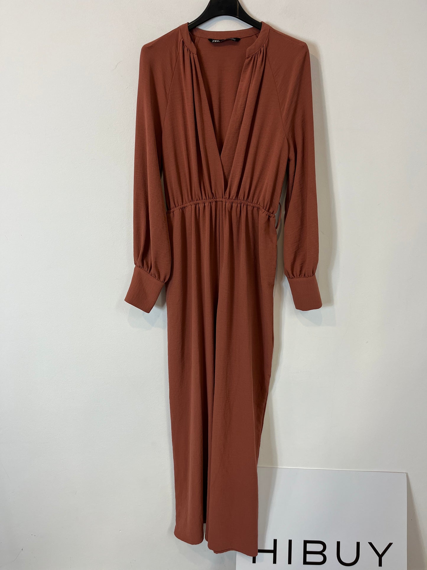 ZARA. Mono fluido color teja. T XS