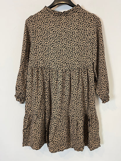 ZARA. Vestido fluido flores niña. T 8 años