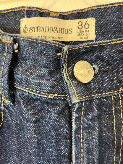 STRADIVARIUS. Denim mom fit azul oscuro. T 36