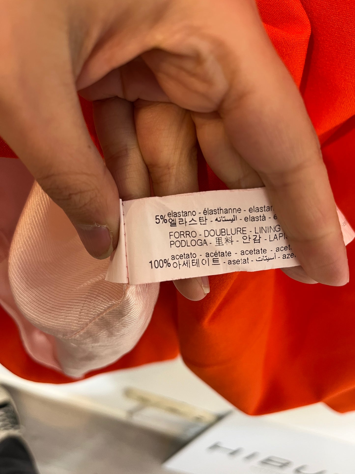 ZARA. Total look naranja chaleco y pantalón. T L/XL