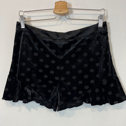 MANGO. Pantalón corto terciopelo fluido. T M