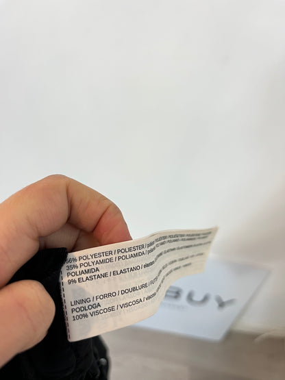 MANGO. Pantalón corto terciopelo fluido. T M