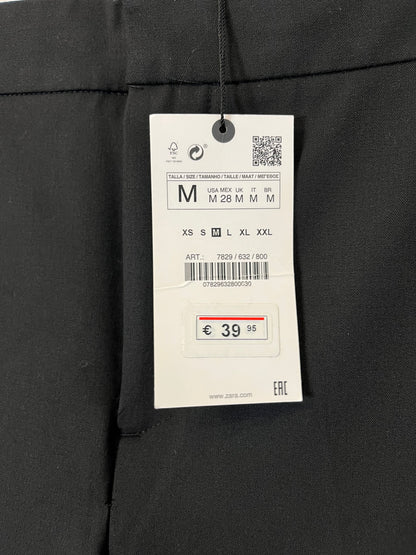ZARA. Pantalón negro de vestir aberturas. T M