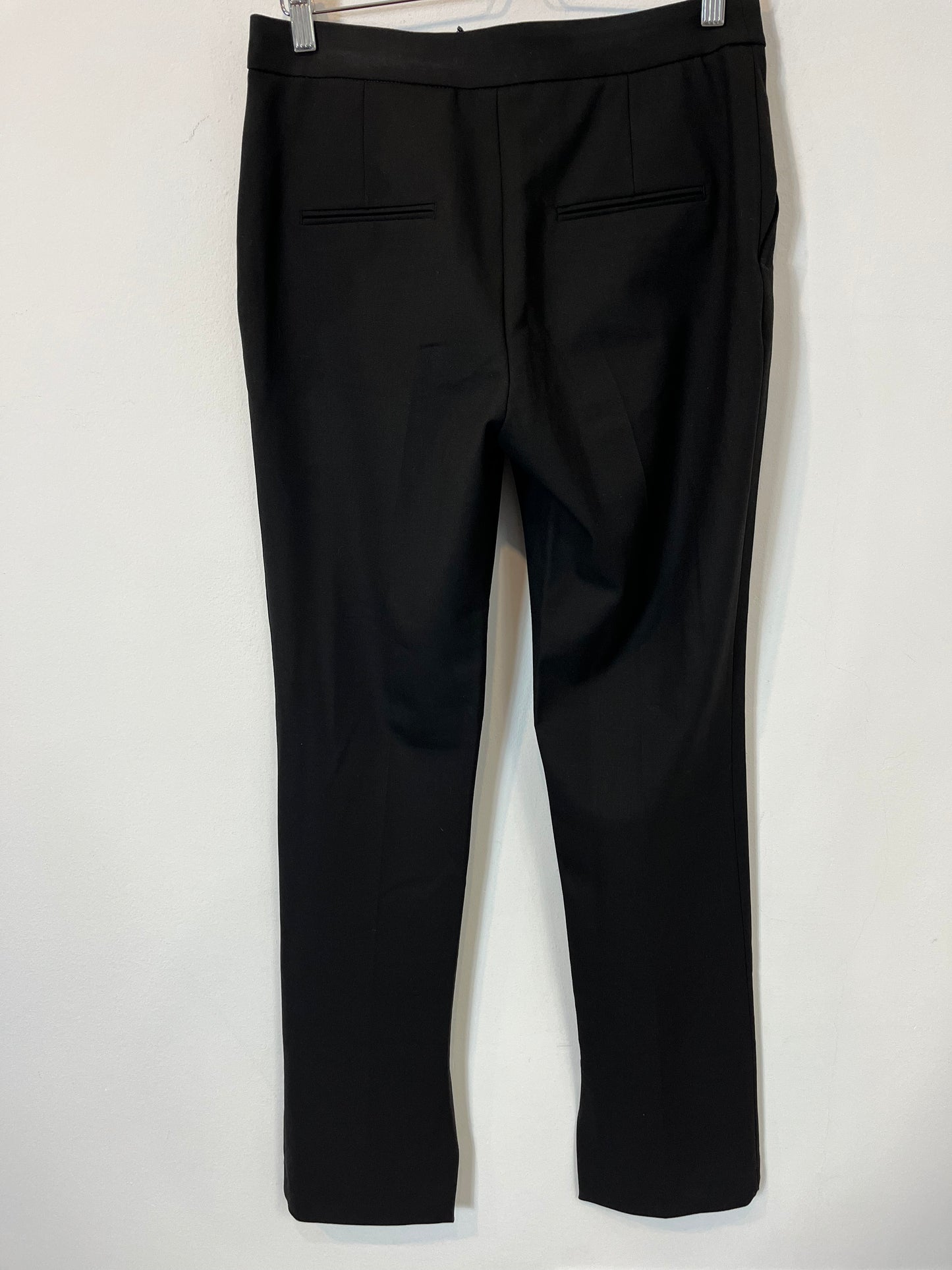 ZARA. Pantalón negro de vestir aberturas. T M